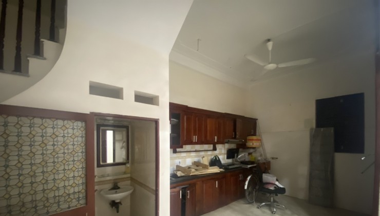 Cho thuê nhà Ngõ 2 Hoàng Liệt - Hoàng Mai - 45m2, 4 tầng, 3 ngủ, 3 WC giá chỉ 12 Triệu (có TL)